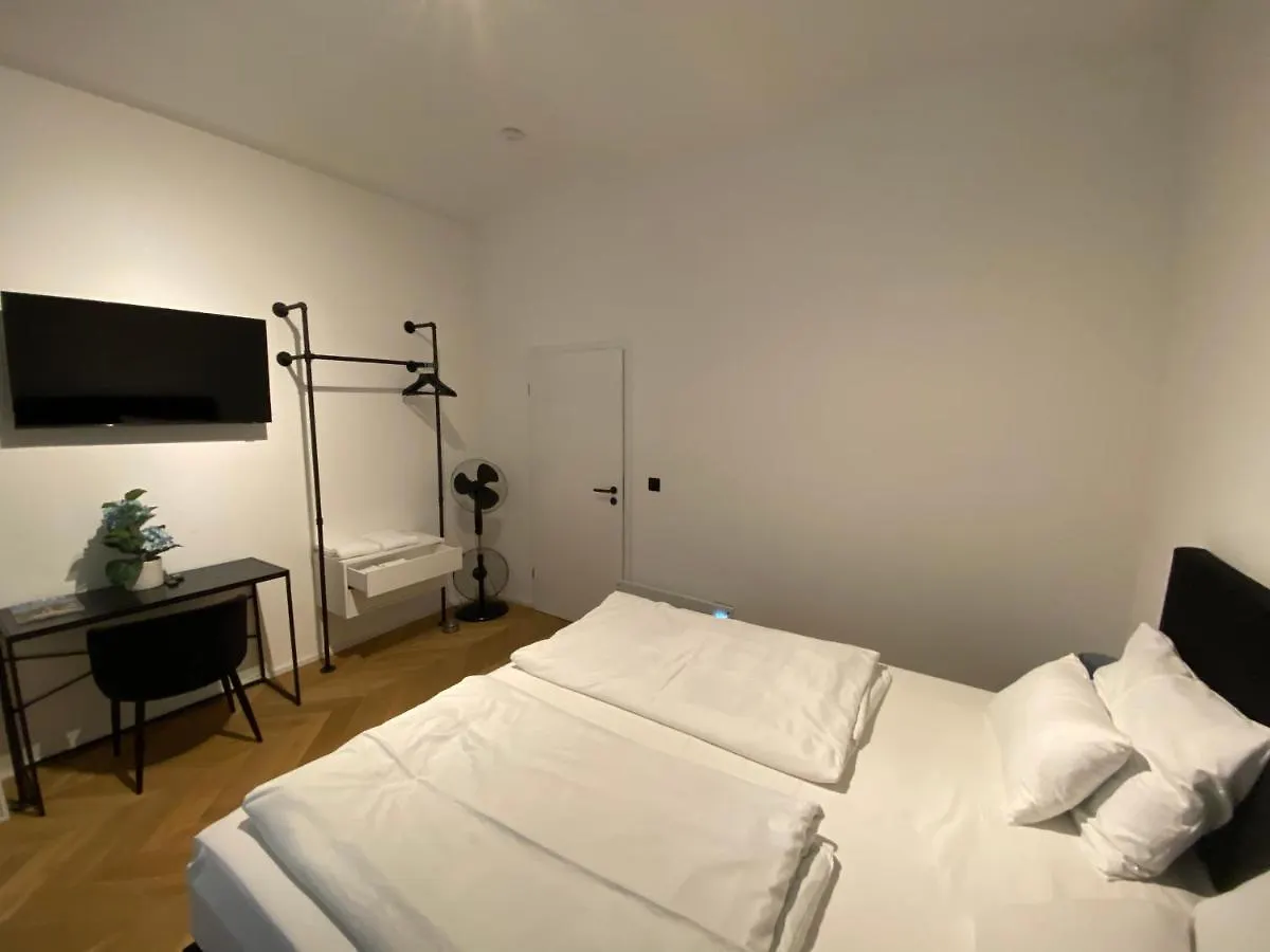 Design Apartment In The Centre Of Vienna